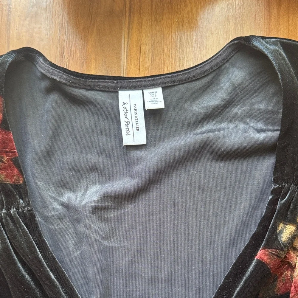 & Other Stories • Floral Velvet Wrap Blouse - Picture 2 of 6